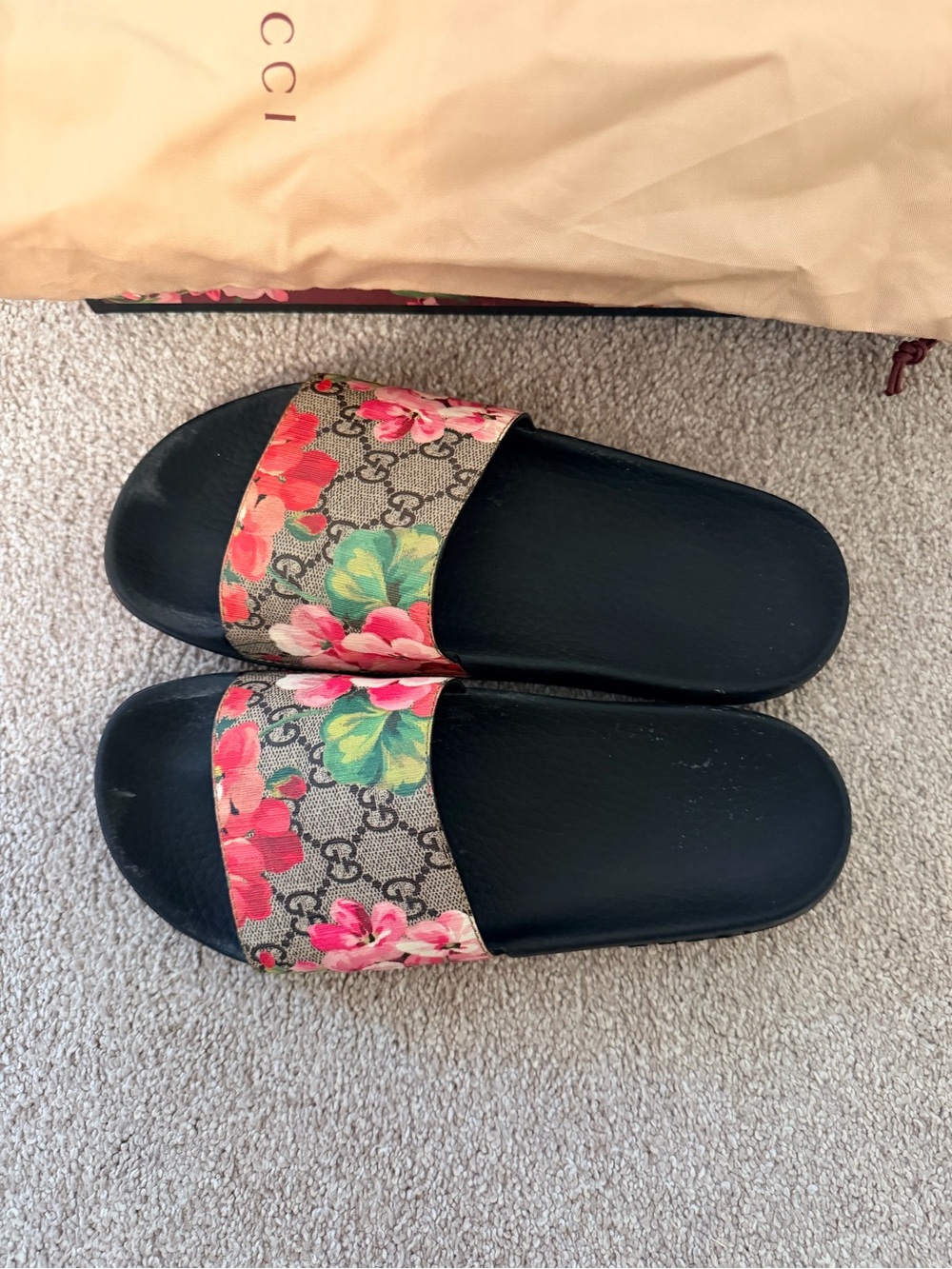 Gucci Bloom Slides – EU Size 38 US size 8